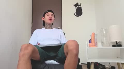   online show from November 2025 11:00:02 AM