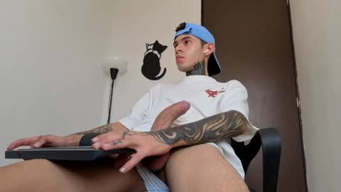   online show from April 2026 01:15:01 PM