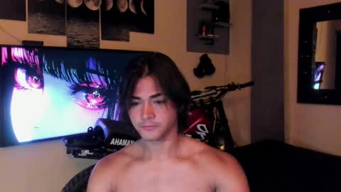 Snapshot of arthur_hunter chatting on May 2026 12:27:02 AM I AM HERE online show from May 2026 12:27:02 AM