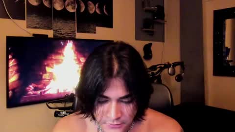 Snapshot of arthur_hunter chatting on June 2026 10:30:01 PM I AM HERE online show from June 2026 10:30:01 PM