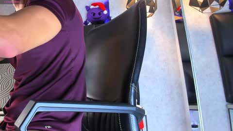 Arthur online show from December 2024 02:47:01 AM