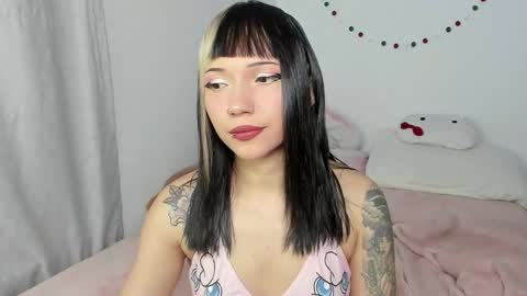 Lenna online show from January 2026 04:50:02 AM