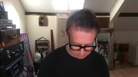 artisterotic online show from October 2025 09:57:02 AM