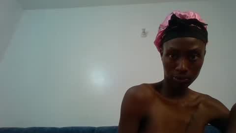 artmilk online show from February 2026 01:40:01 PM