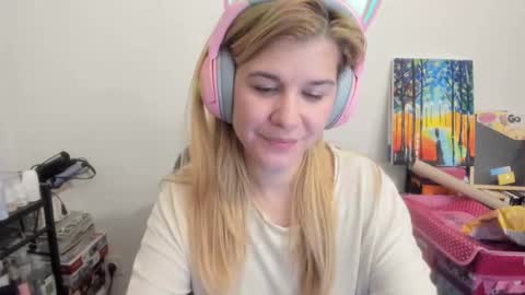 MIA online show from December 2025 01:03:01 AM