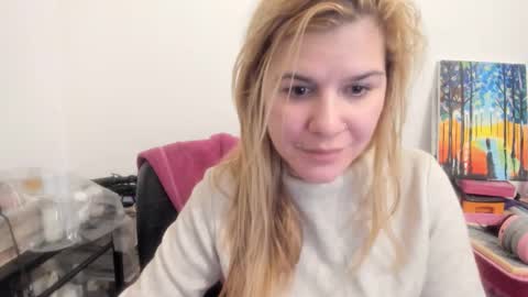 Snapshot of artsyandcraftsy_ chatting on February 2026 10:26:02 PM MIA online show from February 2026 10:26:02 PM