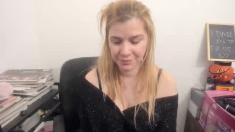 MIA online show from April 2026 03:53:02 PM