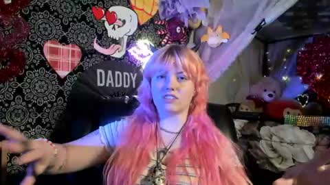 ArtsyHeartsyy online show from August 2026 12:54:01 AM