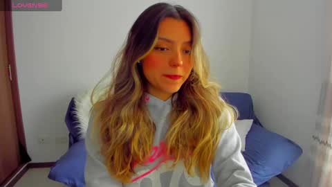 Snapshot of ary_cam230 chatting on September 2025 09:17:02 PM Zahaara online show from September 2025 09:17:02 PM