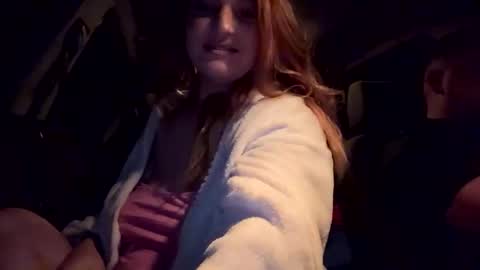 aryana14 online show from November 2025 08:54:01 PM