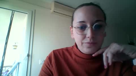 Arya online show from December 2024 01:11:02 PM