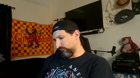 devilPup75 online show from January 2026 02:10:02 PM