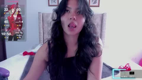 Saray online show from October 2025 06:54:02 PM