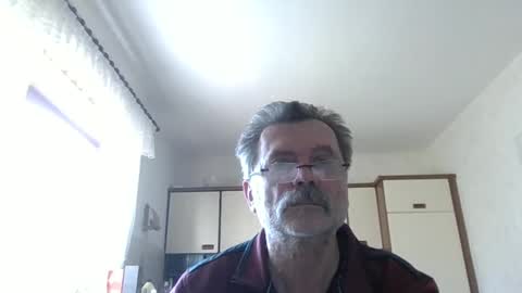 asdfg191628 online show from May 2026 06:40:01 AM