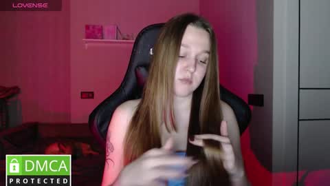 Kristi your good friend with benefits online show from November 2025 06:40:02 PM