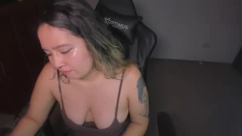 ash_smith1 online show from September 2025 01:49:01 AM