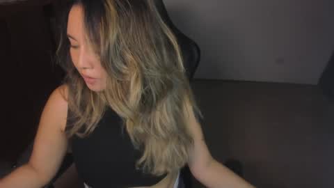 ash_smith1 online show from April 2026 01:54:01 AM