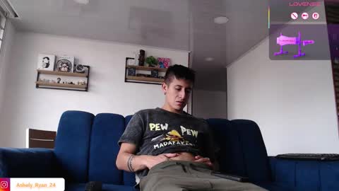 Ashley And Ryan  online show from February 2026 10:39:01 PM