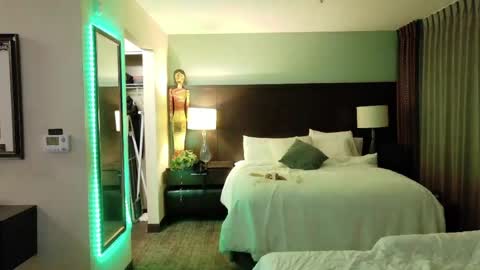 Ashelynn Grey online show from April 2026 08:11:01 AM