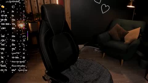 Ash online show from November 2025 12:31:02 PM