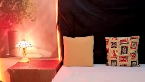 ash online show from November 2025 07:47:01 PM