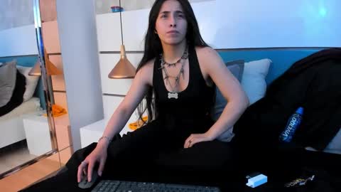 Ashkoreh online show from February 2026 10:16:01 PM