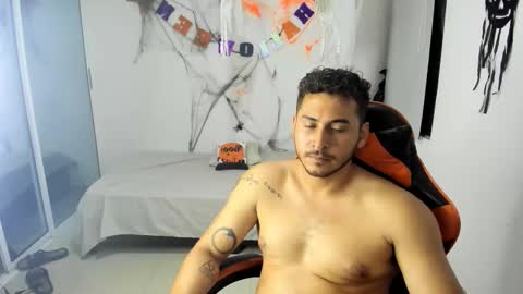 ashlan_king online show from October 2025 02:35:01 AM