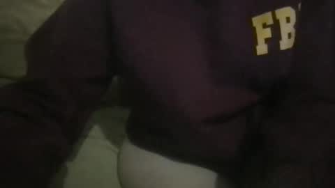 Ashleigh online show from December 2025 05:02:01 AM