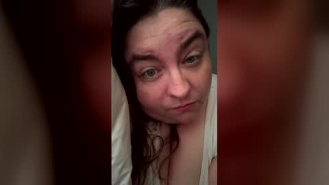 Snapshot of ashleightara813 chatting on May 2026 12:22:02 PM ashleightara813 online show from May 2026 12:22:02 PM