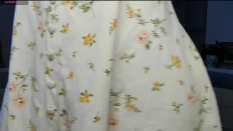 Carolina  online show from January 2025 01:29:01 AM