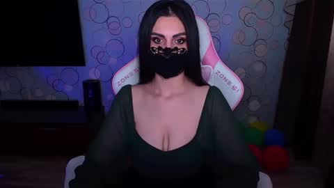   Yasmina   online show from April 2026 04:46:01 AM