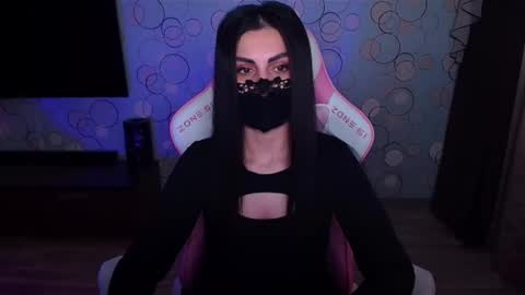 Snapshot of ashley__cooper__ chatting on April 2026 05:01:02 AM Yasmina online show from April 2026 05:01:02 AM