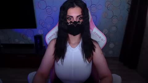 Snapshot of ashley__cooper__ chatting on May 2026 05:03:02 AM Yasmina online show from May 2026 05:03:02 AM