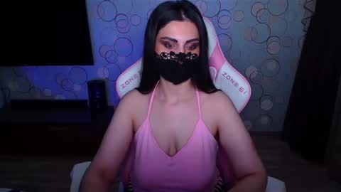 Snapshot of ashley__cooper__ chatting on June 2026 04:10:02 AM Yasmina online show from June 2026 04:10:02 AM