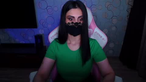 Snapshot of ashley__cooper__ chatting on June 2026 02:57:01 AM Yasmina online show from June 2026 02:57:01 AM