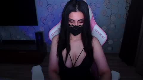   Yasmina   online show from June 2026 04:31:01 AM