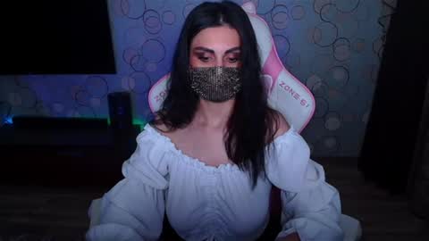   Yasmina   online show from June 2026 04:50:02 AM