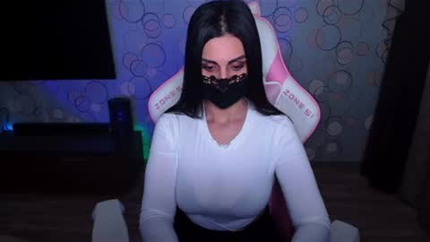   Yasmina   online show from July 2026 03:31:02 AM