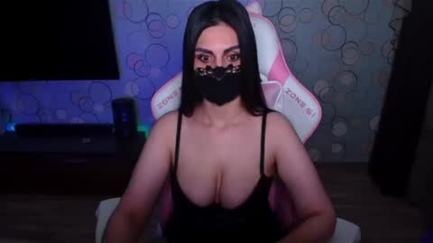   Yasmina   online show from July 2026 02:31:02 AM