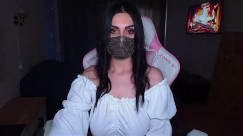   Yasmina   online show from August 2026 05:06:02 AM