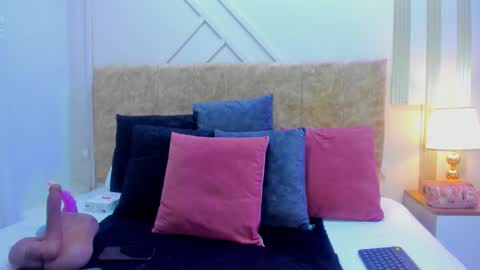 ashley online show from November 2025 02:40:02 PM