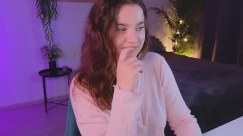   online show from September 2025 07:07:01 AM