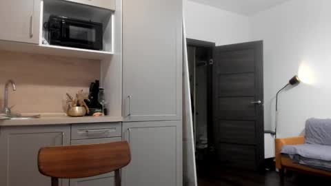 Snapshot of ashley_qtiee chatting on February 2026 10:44:01 PM Follow me for free hot content online show from February 2026 10:44:01 PM