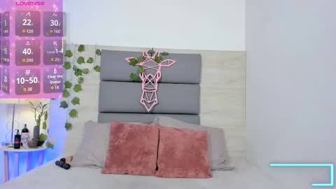 AshleyHill online show from November 2025 04:01:02 AM