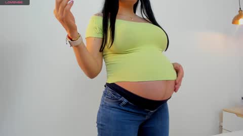 Snapshot of ashleyknightt chatting on December 2024 10:19:01 PM Ashley knight online show from December 2024 10:19:01 PM