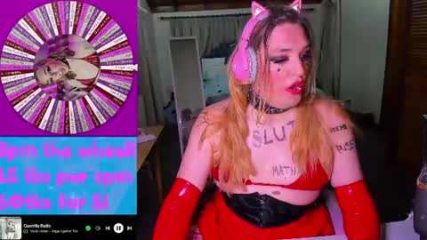 Snapshot of ashleyqt_aus chatting on June 2026 06:17:01 PM AshleyQT online show from June 2026 06:17:01 PM