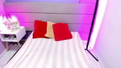 Snapshot of ashleyrobert_ chatting on February 2026 10:41:01 PM ashleyrobert_ online show from February 2026 10:41:01 PM