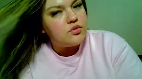 Snapshot of ashleyrosee_ chatting on July 2026 10:47:02 PM Anite online show from July 2026 10:47:02 PM