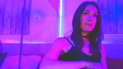 Ashley online show from January 2025 01:02:01 AM