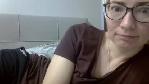 Ashley online show from February 2026 07:13:01 AM